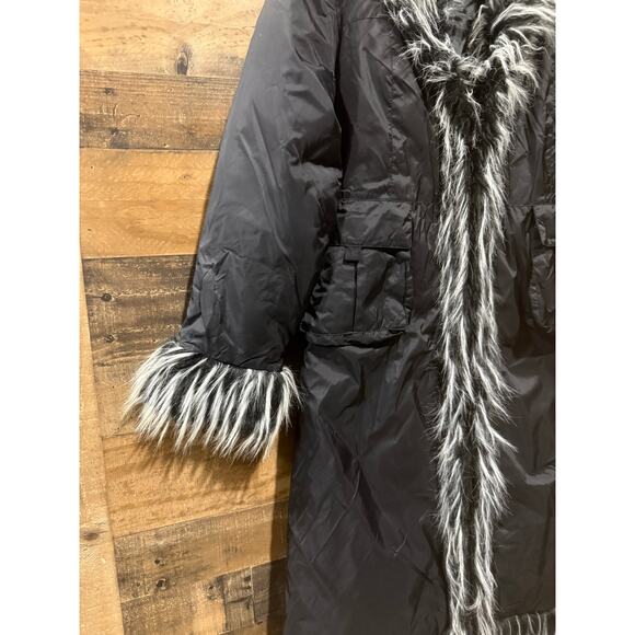 ABC Women’s Long Winter Coat – Faux Fur – Black – Size Small/Medium - Picture 3 of 8